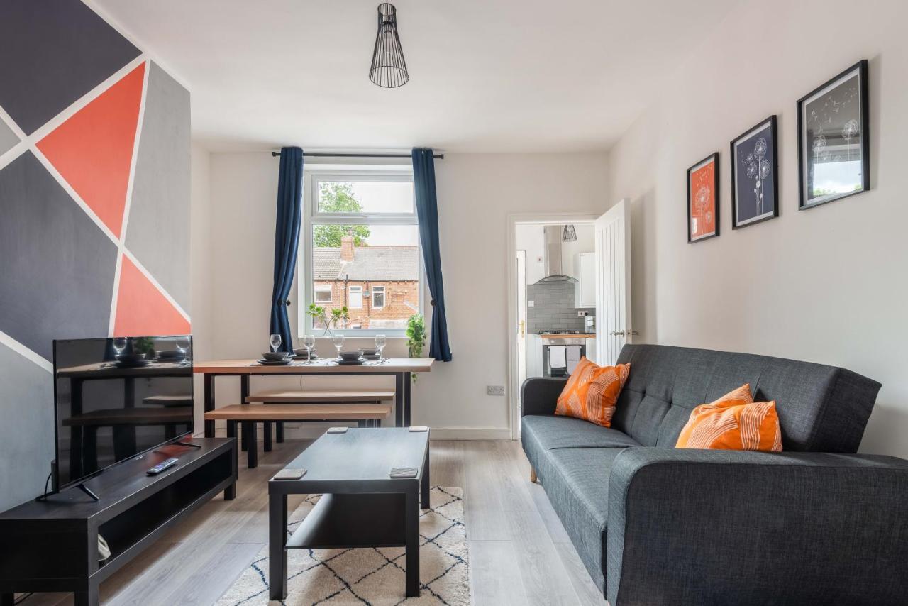 Hopetown Apartment-Modern 1 Bed With Free Parking Normanton  Exterior photo